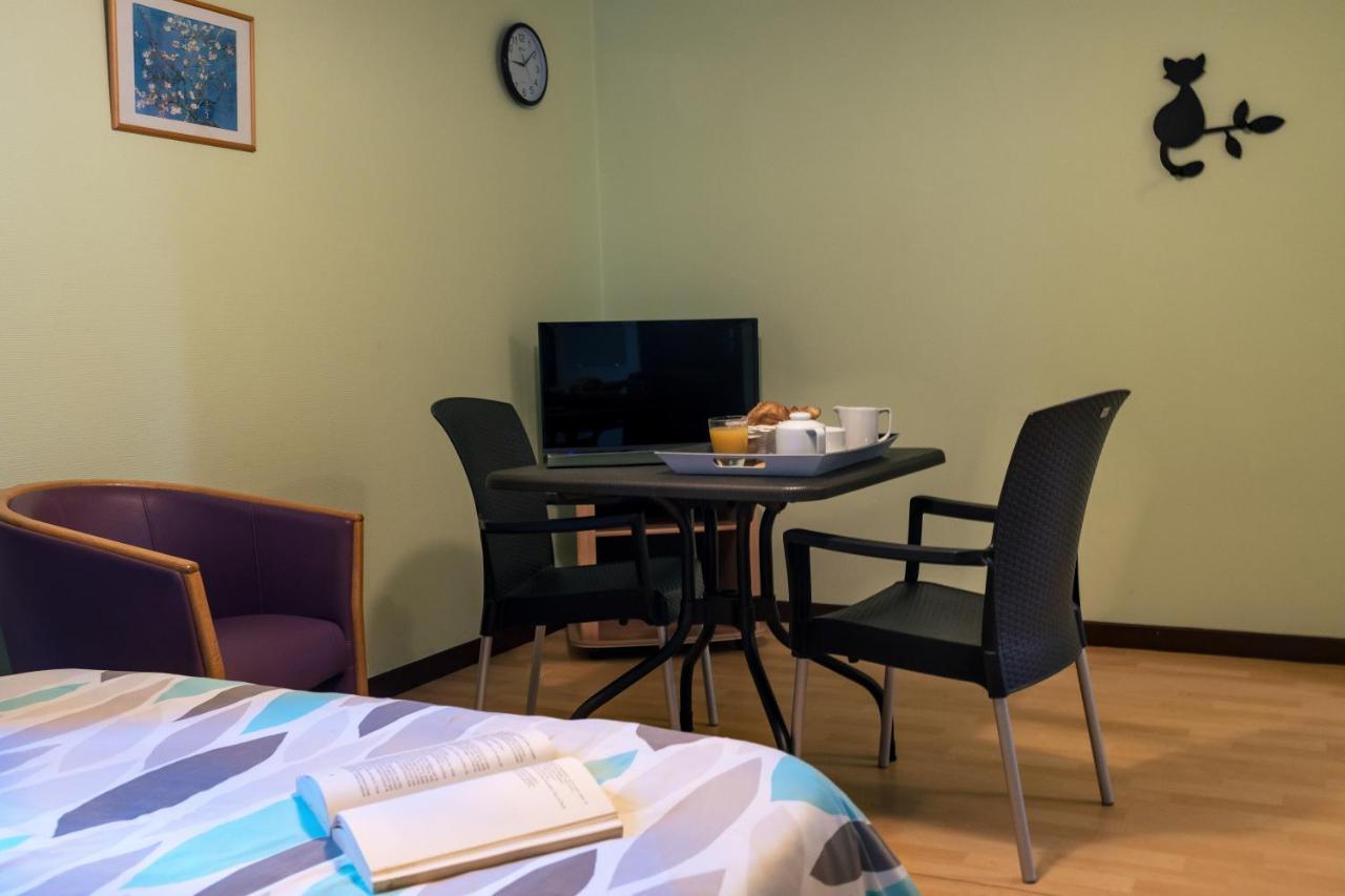 Residence Thermotel บูร์บอนน์-เลส์-แบงส์ ภายนอก รูปภาพ